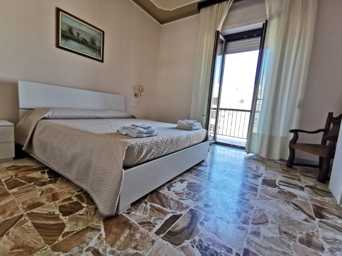 Alghermanzoni Alghero Exteriör bild